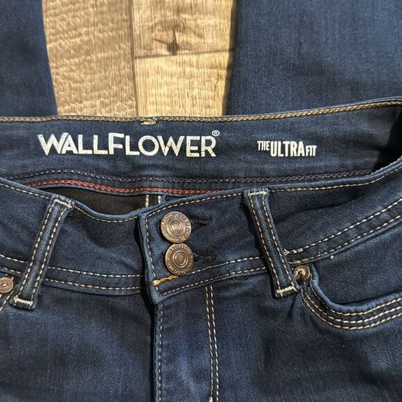 WALLFLOWER jeans-size‎ 1 - Picture 7 of 8